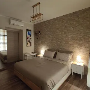 Tizzy & Bed & Breakfast Bari