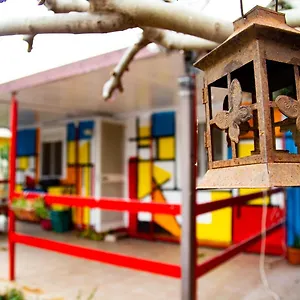 https://irizas-relax-house.taorminaitalyhotels.com